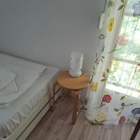 Schwalbenweg * زنغست